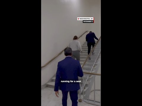 Darrell Issa aide tries to close door on Manu Raju amid Texas questions