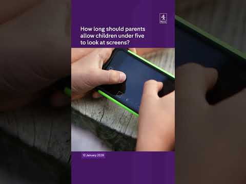 How long should parents allow children under five to look at screens?