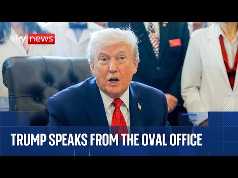 Trump holds Oval Office signing ceremony
