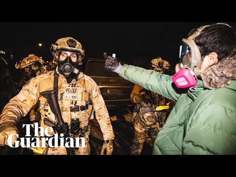 Demonstrators face teargas during protest after ICE agent shoots man in Minneapolis