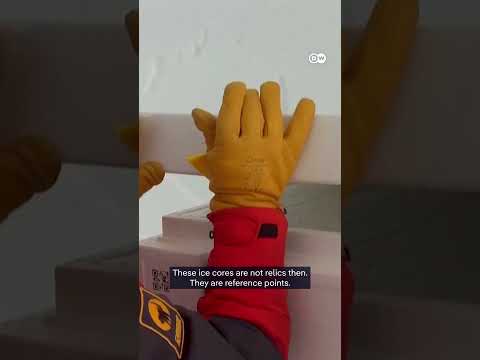 World’s first ice-core vault in Antarctica | DW News