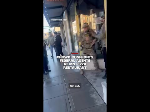 Crowd confronts federal agents at MN pizza restaurant