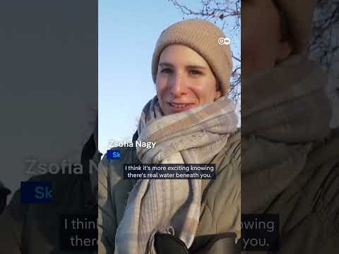 Ice skating on Lake Balaton | DW News