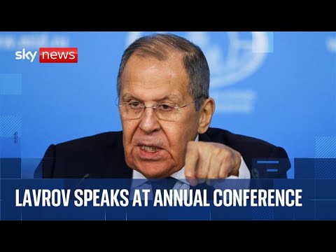 Putin’s foreign minister faces media questions