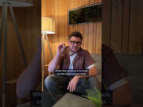 Billionaires make money during crisis, Oxfam says | DW News