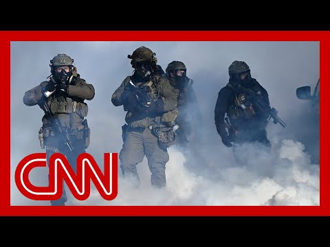 White House shows first signs of retreat after MN killing