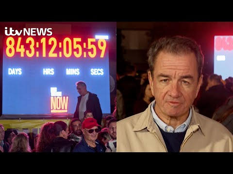 Watch the moment Tel Aviv shut down the clock in Hostages Square | ITV News