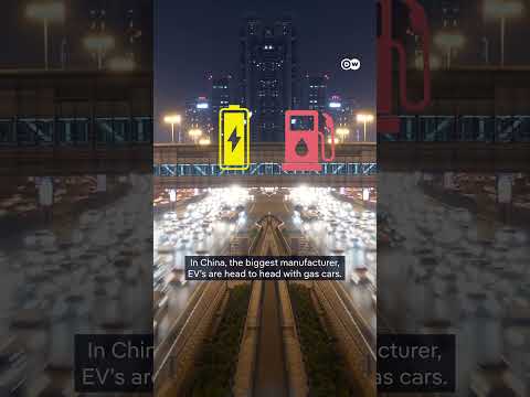 EV sales in the US plummet | DW News