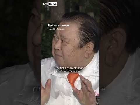 Enormous tuna sets new price record in Tokyo