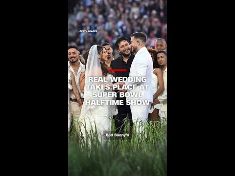 Real wedding takes place at Super Bowl halftime show