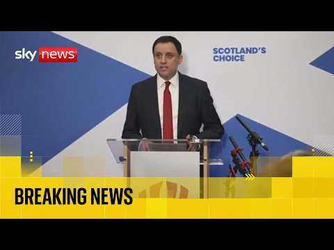 Scottish Labour leader calls on Sir Keir Starmer to resign | Watch live news conference