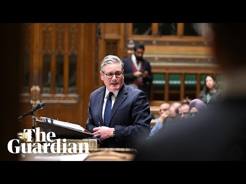 Keir Starmer defends decision to nominate aide linked to sex offender for peerage