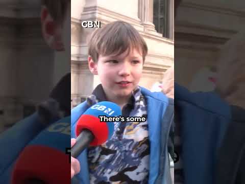 Barack Obama claims aliens ARE REAL – but do Brits believe him? 👽