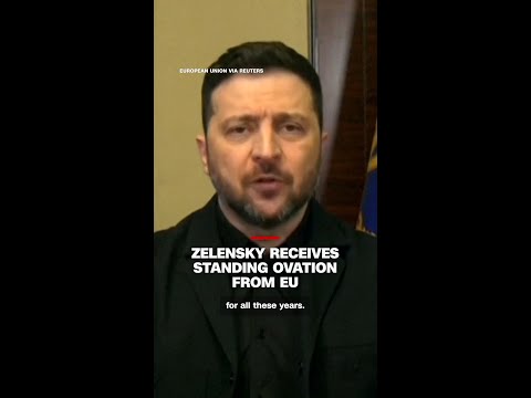 Zelensky receives standing ovation from EU