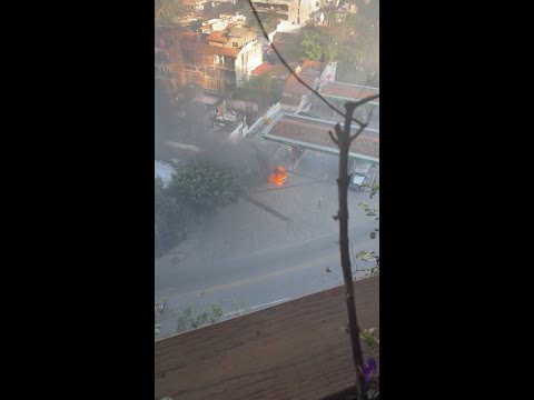 ‘Like a war zone’: American stranded as violence erupts in Mexico