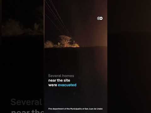 Volcano erupts in northern Colombia | DW News