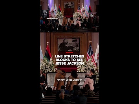 Line stretches blocks to see Jesse Jackson