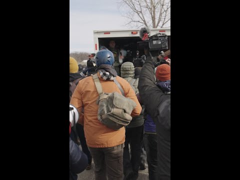 Pardoned January 6 rioter crashes anti-ICE protest