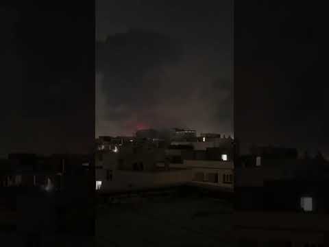 Strikes hit Tehran’s Mehrabad airport | DW News