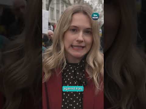 Protesters have gathered outside the US embassy in London over the war in the Middle East #iran