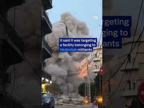 Beirut apartment collapses after Israeli strike | DW News