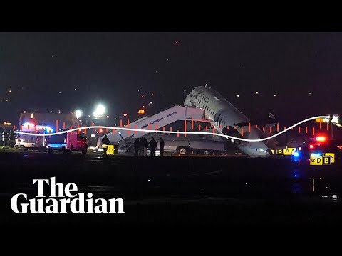 Control tower audio captures moments before LaGuardia plane crash – audio