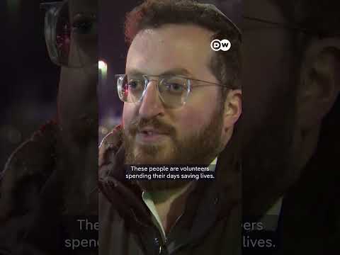 Ambulances run by a Jewish charity burn in London | DW News