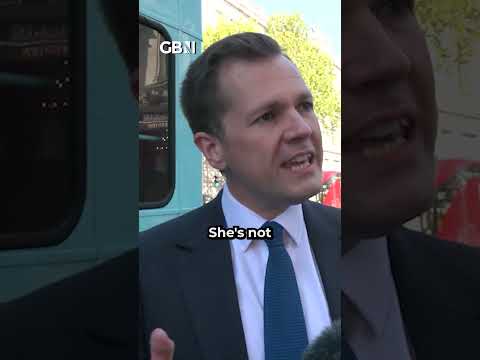 ‘Stop the war on motorists!’ Robert Jenrick’s rallying cry as Reform lead national fuel tax protest