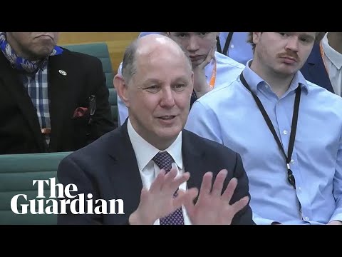 Former FCDO chief tells MPs of his concern over Mandelson’s Epstein links