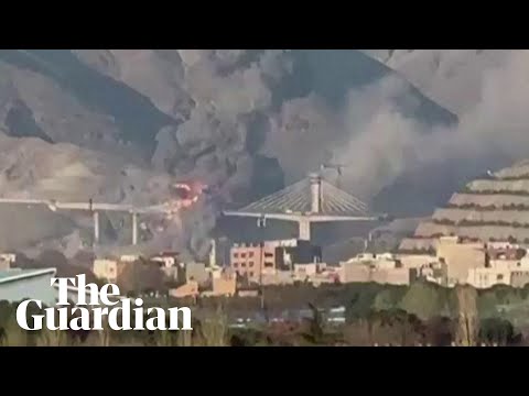 Footage shows Iranian bridge destroyed by strikes