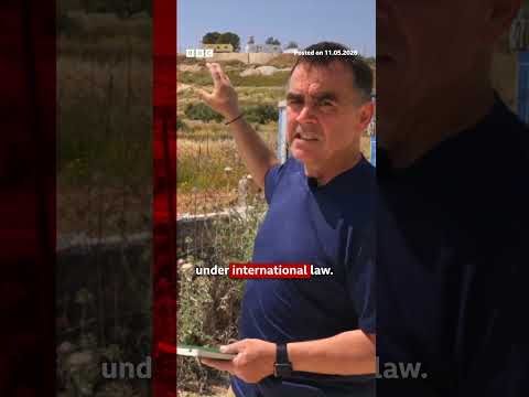 West Bank settlers forced Palestinian to dig up his dad’s grave. #WestBank #Israel #BBCNews