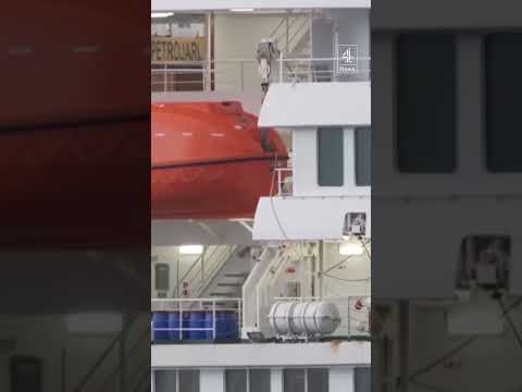 Ten British passengers from hantavirus cruise ship return to UK to isolate