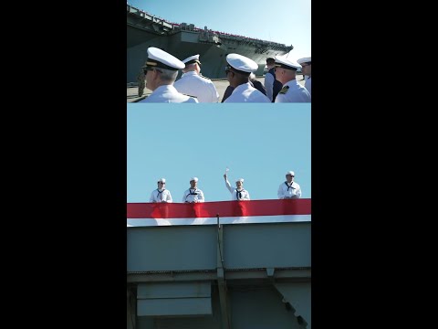 US aircraft carrier returns home after record deployment