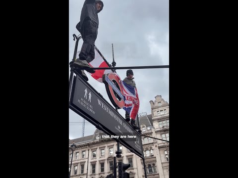 Thousands descend on London for far-right rally