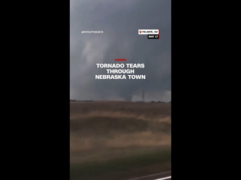 Tornado tears through Nebraska town