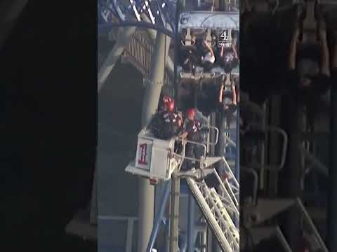 Students stuck on rollercoaster in Texas for hours