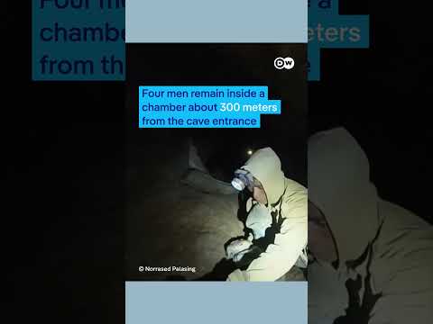 First of trapped men rescued from flooded Laos cave | DW News