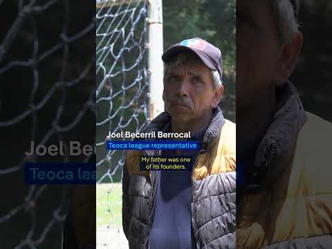 The football pitch inside a Mexican volcano crater | DW News