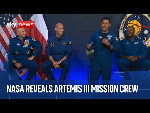 NASA introduces Artemis III crew as part of moon mission