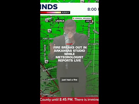 Fire breaks out in Arkansas studio while meteorologist reports live