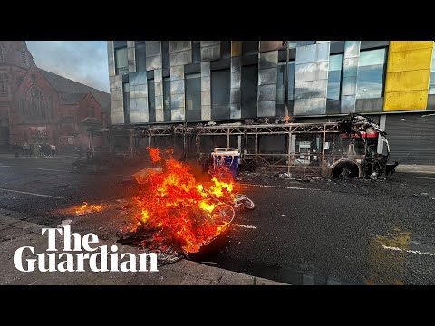 Bus and cars burned in anti-immigration protests in Belfast after stabbing