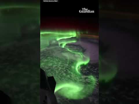 Nasa astronaut captures aurora australis from space