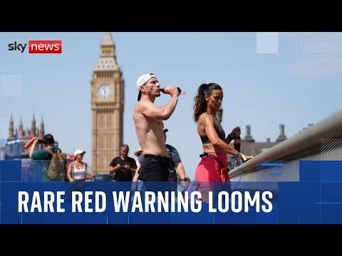 Hundreds of schools close over heatwave – as rare red warning looms