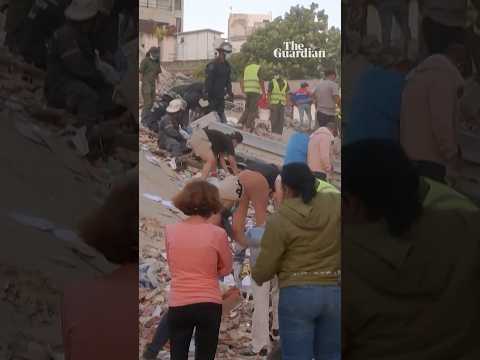 Venezuela earthquakes: rescue efforts underway amid fears thousands killed