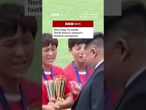 Kim Jong Un meets North Korea’s women’s football champions. #BBCNews
