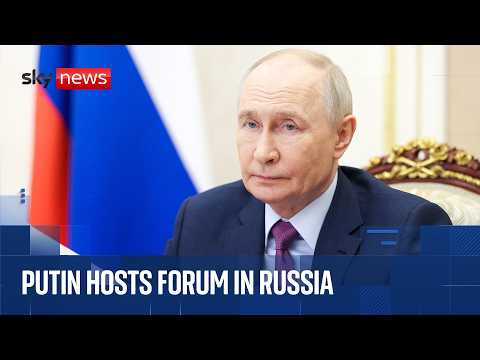 Vladimir Putin takes part in meeting at St. Petersburg forum