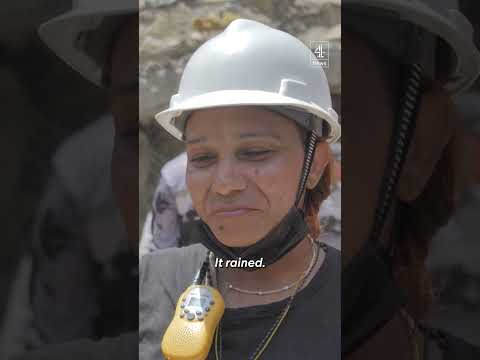 Families clings to hope two weeks after Venezuela earthquakes