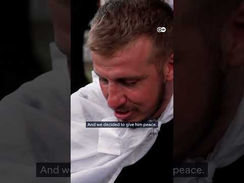 Thousands commemorate victims of Srebrenica massacre in Bosnia and Herzegovina Peace March | DW News