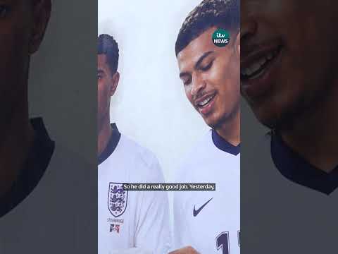 Mural of Bellingham and Rogers eating orange chips appears in Birmingham #football #worldcup
