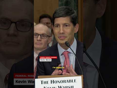 Sen. Warren blasts Fed chairman during hearing on Capitol Hill